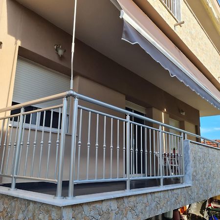 Dimitris Apartments Nea Plagia Exterior foto