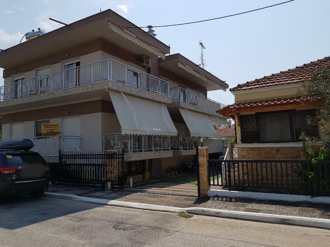 Dimitris Apartments Nea Plagia Exterior foto